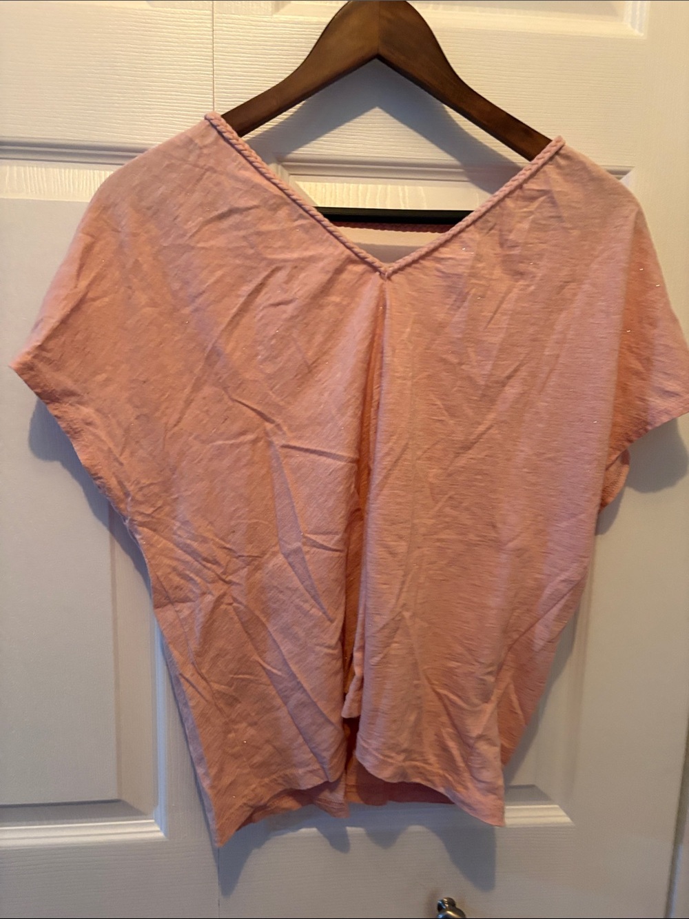 Splendid Blush V-Neck Short Sleeve Tee Gold Sparkles